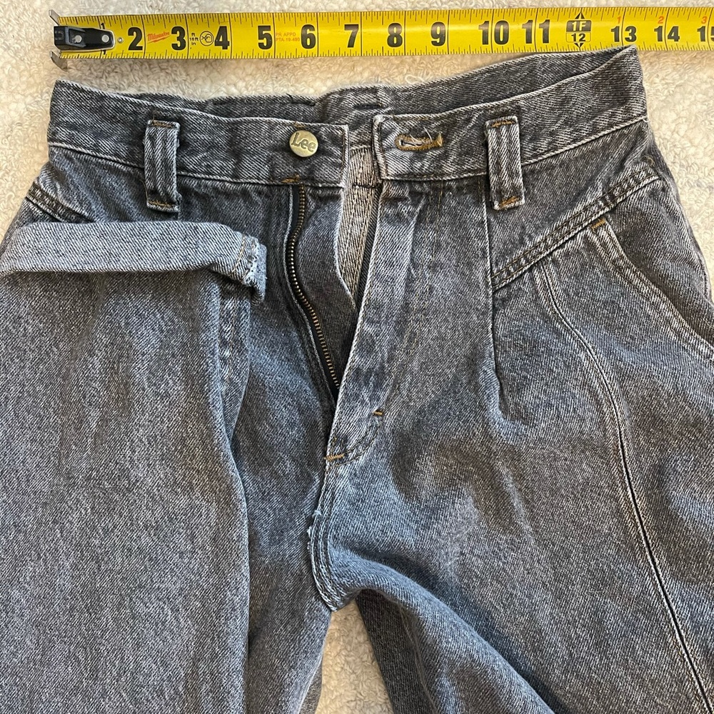 Vintage high waisted Lee jeans